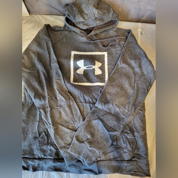 Under Armour Sweatshirt Gray, Size Large - Picture 5 of 5